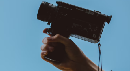 eine Videokamera